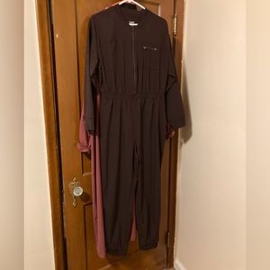 Purple Old navy women’s active jumpsuit size medium